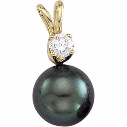 61120:209617:P Akoya Cultured Pearl & Diamond Pendant