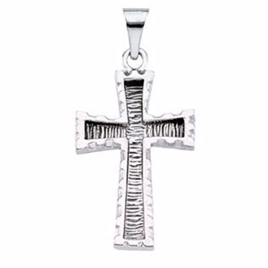 R8264:63441:P Cross Pendant