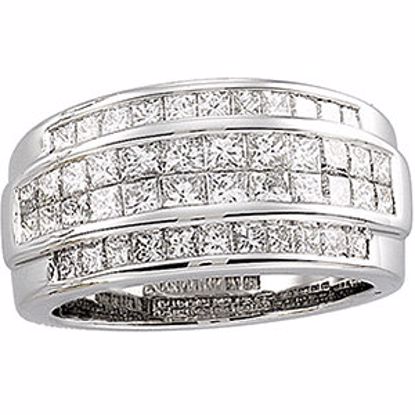 61238:246247:P 14kt White 2 CTW Diamond Invisible Set Ring Size 7