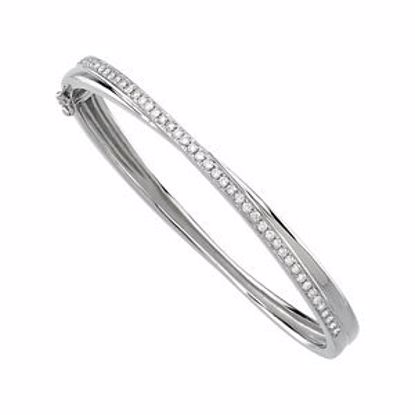 61511:261576:P 14kt White 1 CTW Diamond Bangle Bracelet 