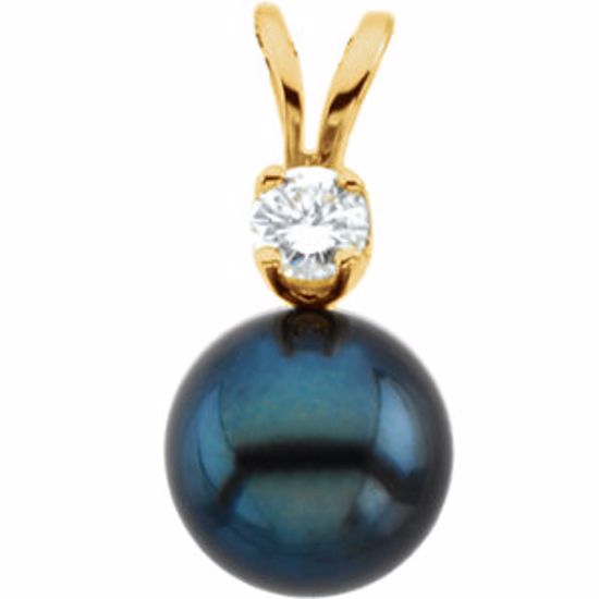 61120:209616:P Akoya Cultured Pearl & Diamond Pendant