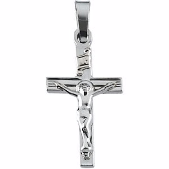 R4041:129462:P 14kt White 17.5x11mm Crucifix Pendant