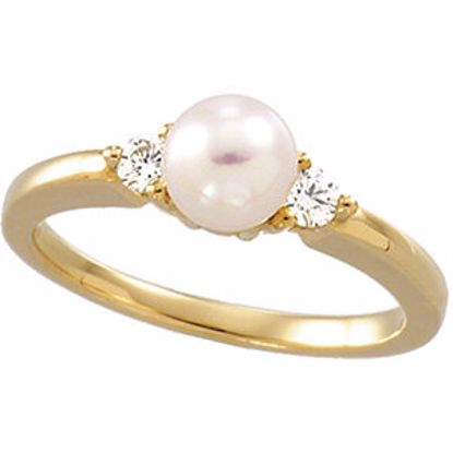 60607:209185:P Akoya Cultured Pearl & Diamond Ring