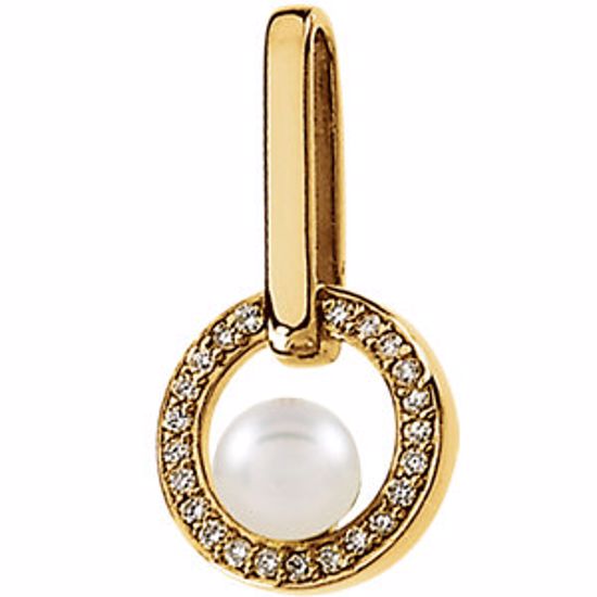 64214:100447:P Akoya Cultured Pearl & Diamond Pendant 