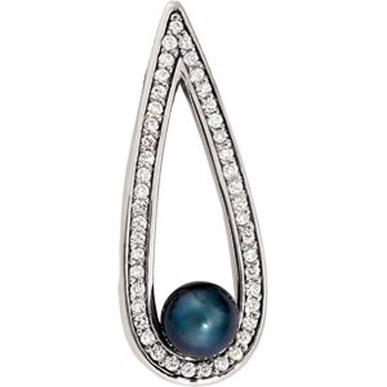 64215:100448:P Akoya Cultured Pearl & Diamond Pendant