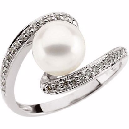 64484:60006:P 14kt White Freshwater Pearl & 1/6 CTW Diamond Ring