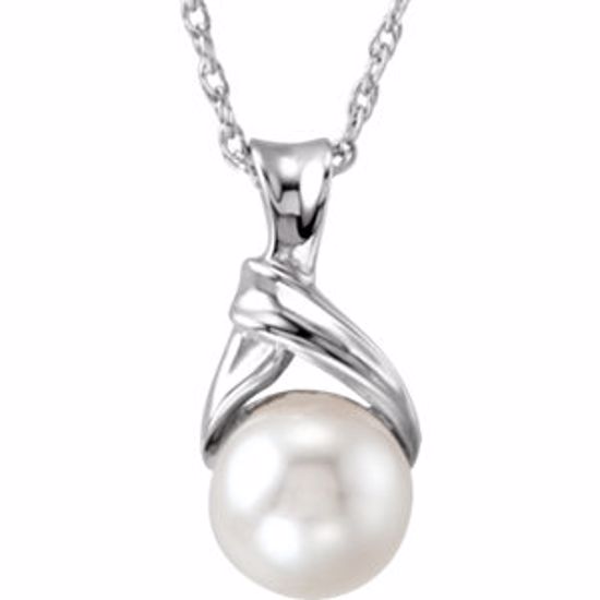 69047:60750:P 14kt White 6mm Akoya Cultured Pearl 18" Necklace