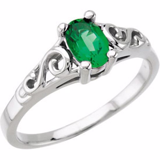 19335:60017:P Sterling Silver May Imitation Birthstone Ring 