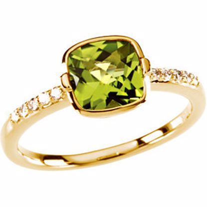 66969:101:P 14kt Yellow Checkerboard Peridot & 1/10 CTW Diamond Ring