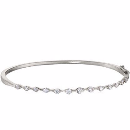 66937:101:P 14kt White 1 CTW Diamond Bangle Bracelet