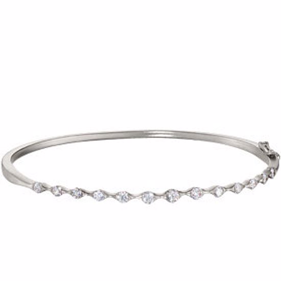 66937:101:P 14kt White 1 CTW Diamond Bangle Bracelet