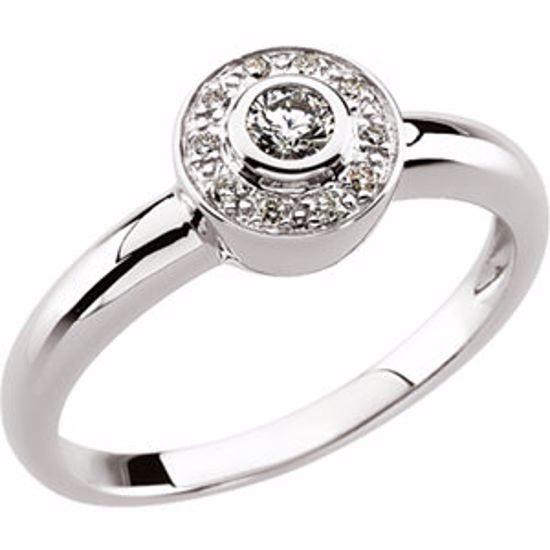 61509:60002:P 14kt White 1/6 CTW Diamond Ring Size 4.5