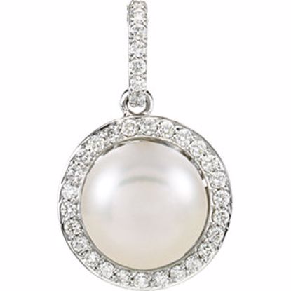 67408:224:P 14kt White Freshwater Cultured Pearl & 1/3 CTW Diamond Pendant