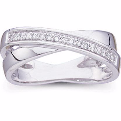 61510:60006:P 14kt White 1/6 CTW Diamond Overlap Ring Size 6.5