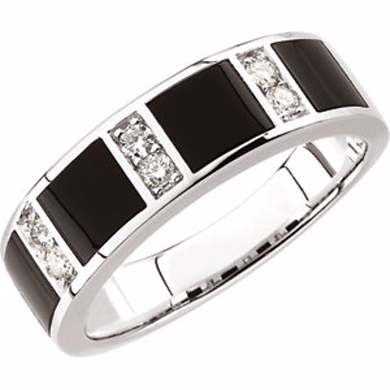 65518:60005:P 18kt White Onyx & 1/4 CTW Diamond Ring Size 8