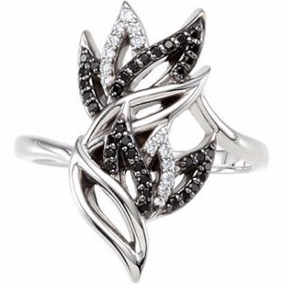69268:319:P Black Spinel & Diamond Ring