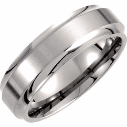 T893:113:P Titanium 7mm Ridged Band Size 13