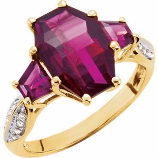 68029:101:P Brazilian Garnet & Diamond Accented Ring