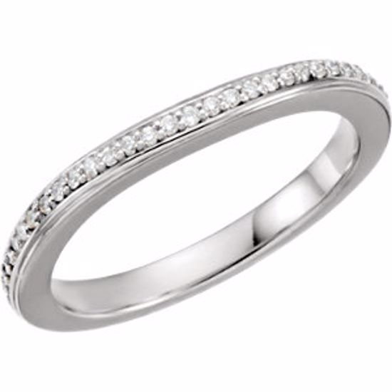 68216:121715:P 14kt White 1/5 CTW Diamond Band