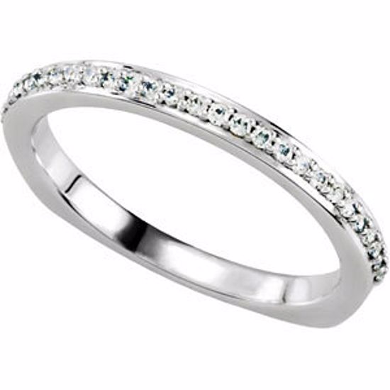 67864:104:P 18kt White 1/8 CTW Diamond Band