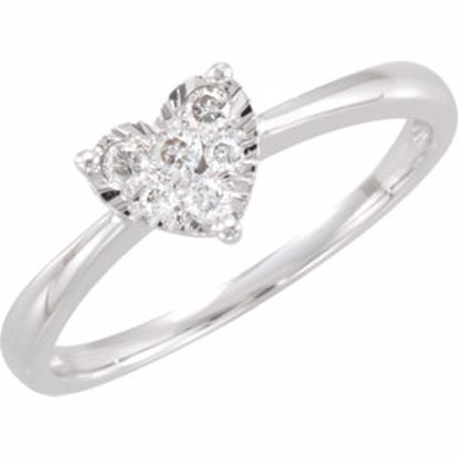 68648:100:P 14kt White 1/8 CTW Diamond Heart Ring 