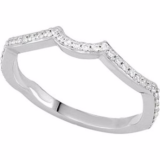 68795:102:P 14kt White 1/5 CTW Diamond Band