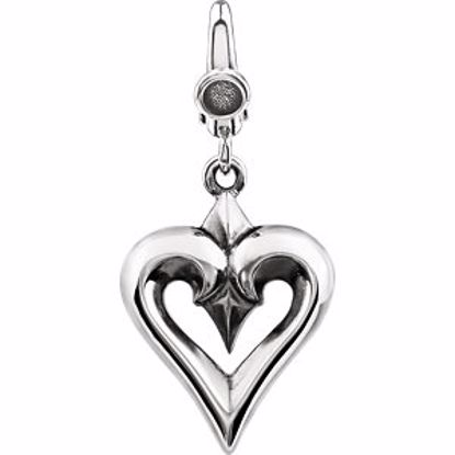 69382:101:P Heart Charm