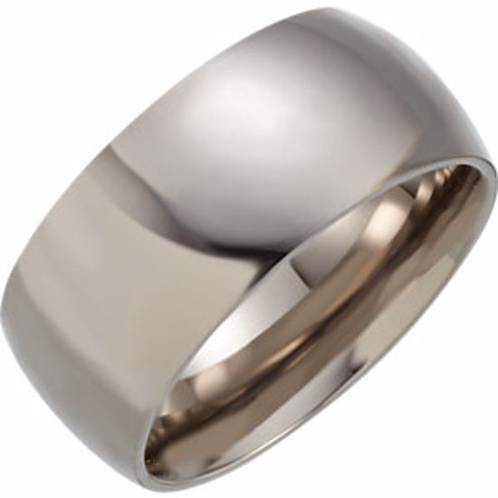 T805:01050:P Titanium 10mm Domed Polished Band Size 10.5