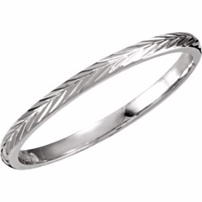 51101:111:P 14kt White 2mm Hand-Engraved Comfort Fit Band Size 10.5