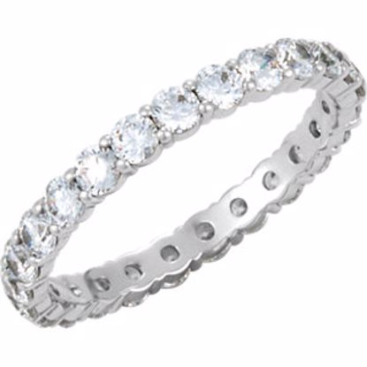 121938:193:P 18kt White 1 1/4 CTW Diamond Eternity Band Size 7.5