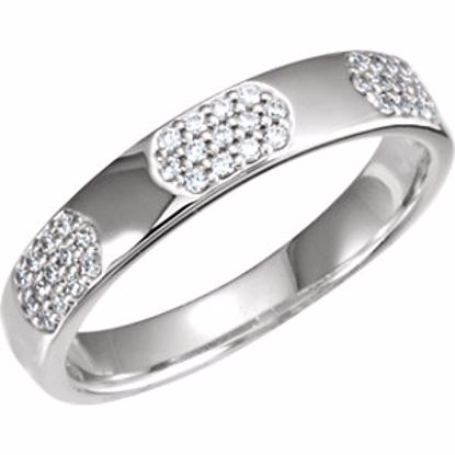 121952:126:P 18kt White 1/5 CTW Diamond Matching Band