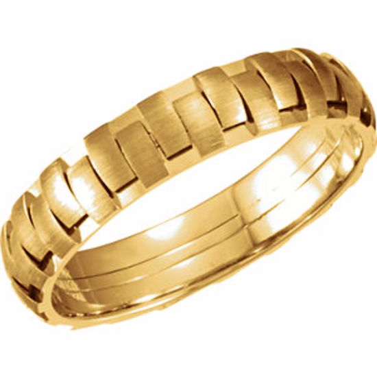 50984:246:P 10kt Yellow 5mm Patterned Band Size 5