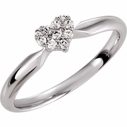 69867:105:P Sterling Silver Cubic Zirconia Heart Ring Size 5