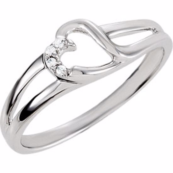 69869:106:P Sterling Silver Cubic Zirconia Heart Ring Size 6