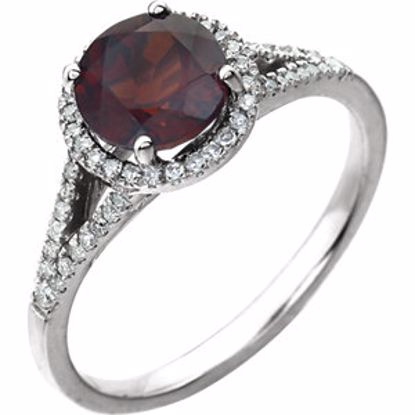 651300:70010:P 14kt White Mozambique Garnet & 1/5 CTW Diamond Ring