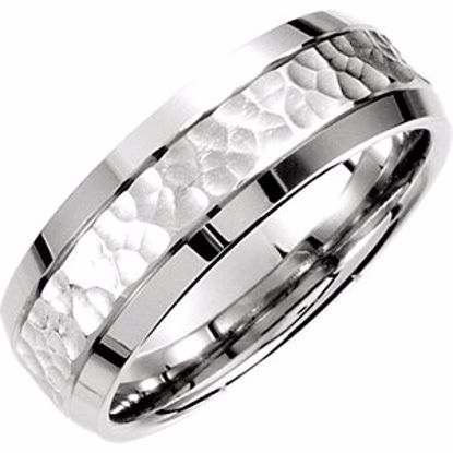 51194:151:P Platinum 7.5mm Fancy Carved Band Size 8.5