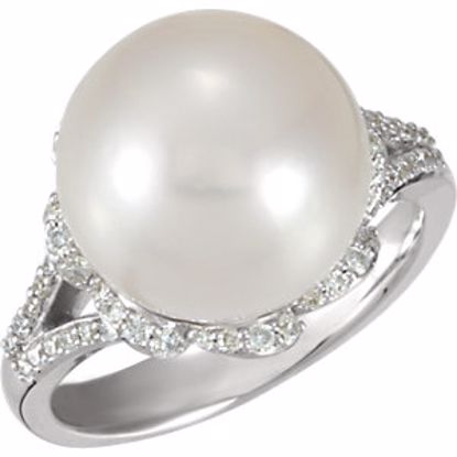 650853:60000:P 14kt White 12mm South Sea Cultured Pearl & 1/3 CTW Diamond Ring