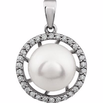 651492:100:P 14kt White 9.5-10mm Freshwater Pearl & 1/6 CTW Diamond Pendant