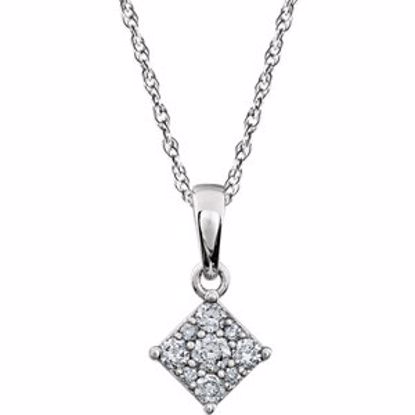 651429:60001:P 14kt White 1/6 CTW Diamond Cluster Necklace