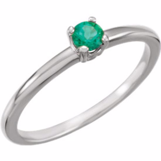 19399:109:P 14kt White Chatham® Created Emerald "May" Birthstone Ring