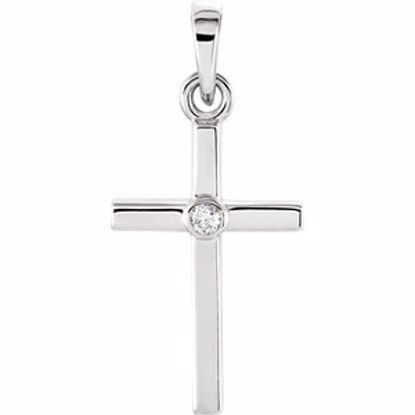 R42325:103:P Platinum .01 CTW Diamond Cross 19x8.95mm Pendant  