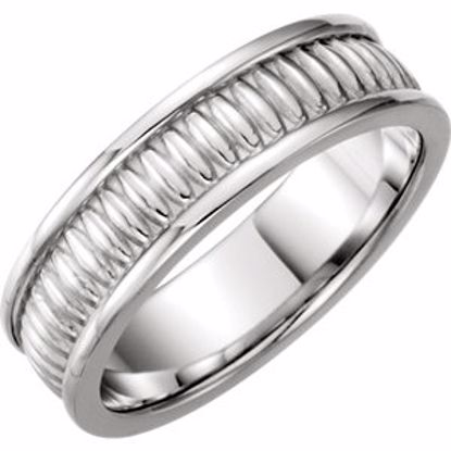 51334:127:P Platinum 7mm Design Band Size 8.5