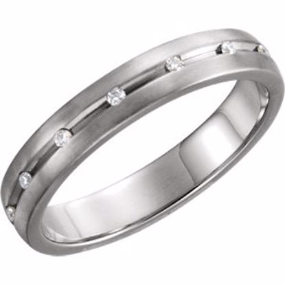 122267:6001:P 14kt White 1/10 CTW Diamond 4mm Grooved Band Size 7