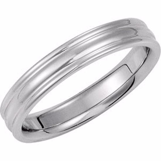 5724:103:P 14kt White 4mm Fluted Band Size 12