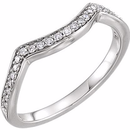 651846:103:P 14kt White 1/6 CTW Diamond Band