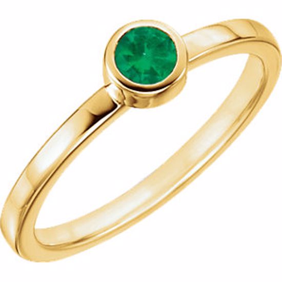 71806:6016:P 14kt Yellow Emerald Bezel Ring