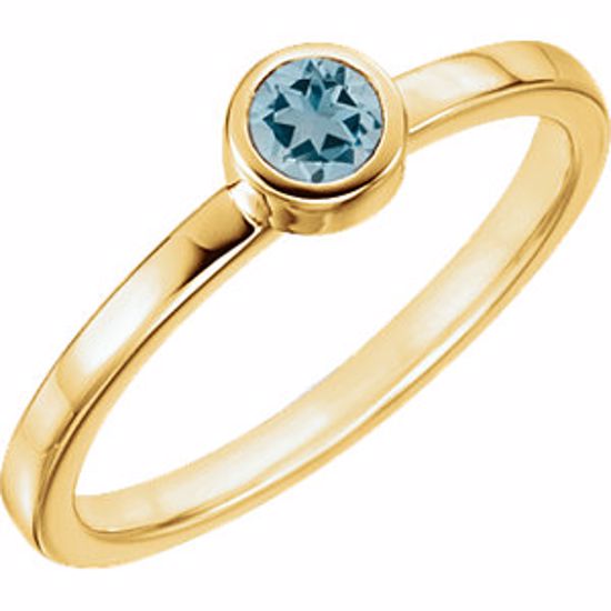 71806:6014:P 14kt Yellow Aquamarine Bezel Ring