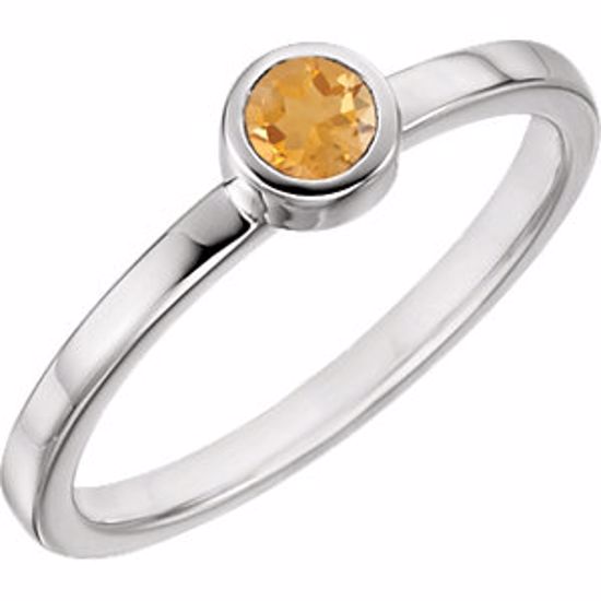 71806:6043:P 14kt White Citrine Bezel Ring