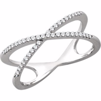 651752:60005:P Platinum 1/6 CTW Diamond Ring Size 7